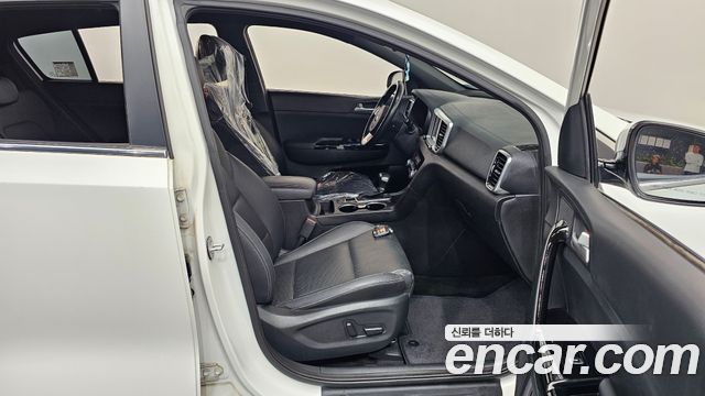 Kia Sportage 2019 — photo 16