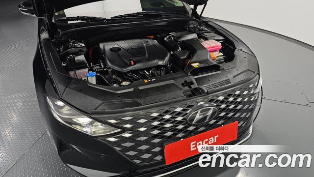 Hyundai Grandeur 2023 — photo 6