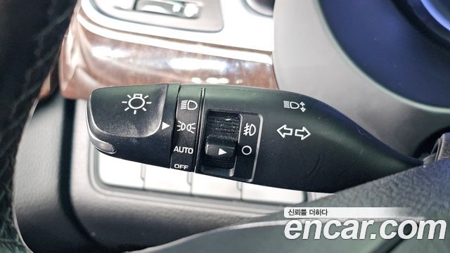 Hyundai Aslan 2015 — photo 25
