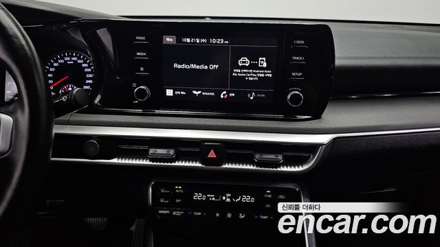 Kia K5 2023 — photo 20