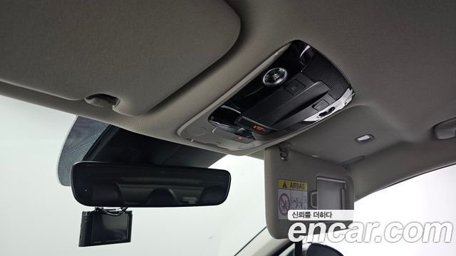 Kia K5 2023 — photo 25