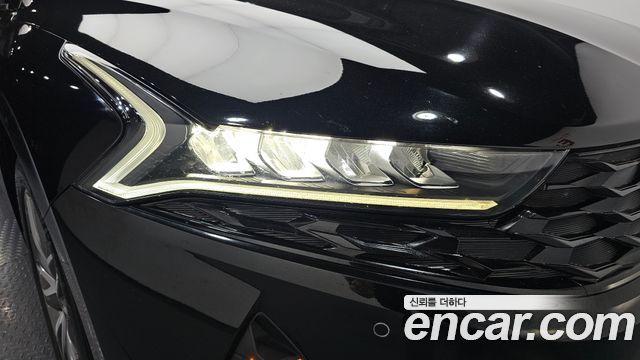 Kia K5 2023 — photo 8