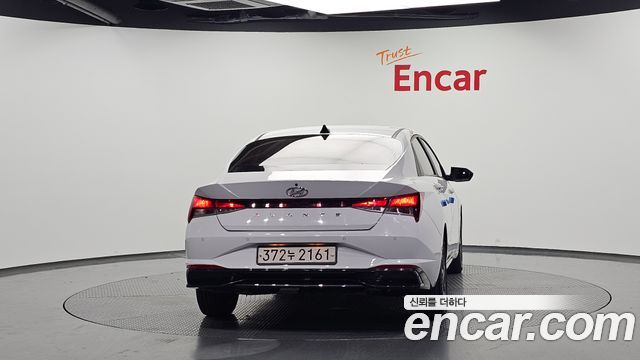 Hyundai AVANTE 2021 — photo 4