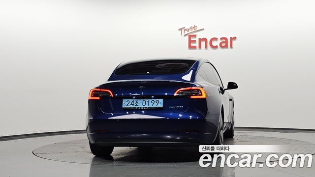 Tesla Model 3 2022 — photo 4