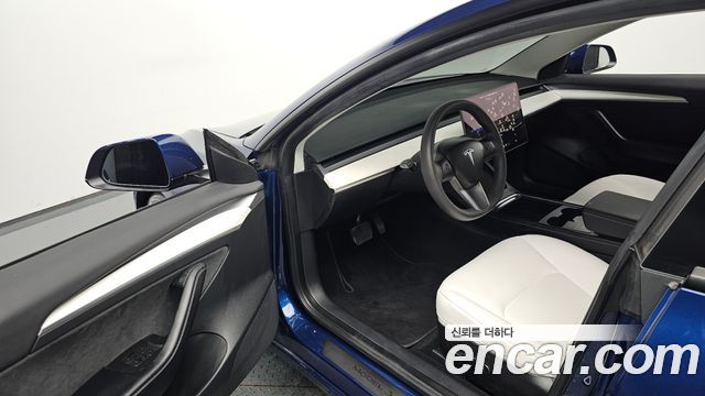 Tesla Model 3 2022 — photo 10