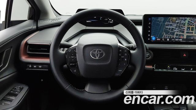 Toyota Prius 2024 — photo 11