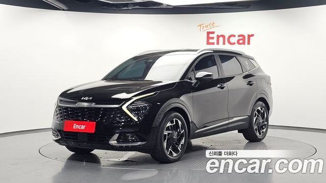 Kia Sportage 2023 — photo 1