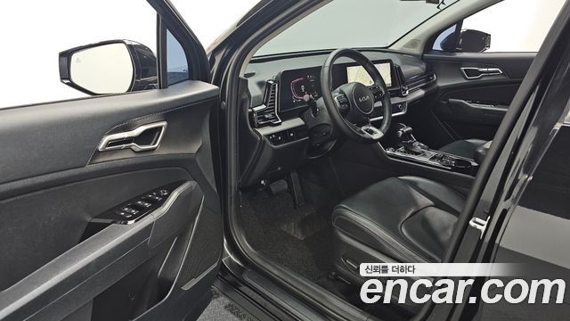 Kia Sportage 2023 — photo 17