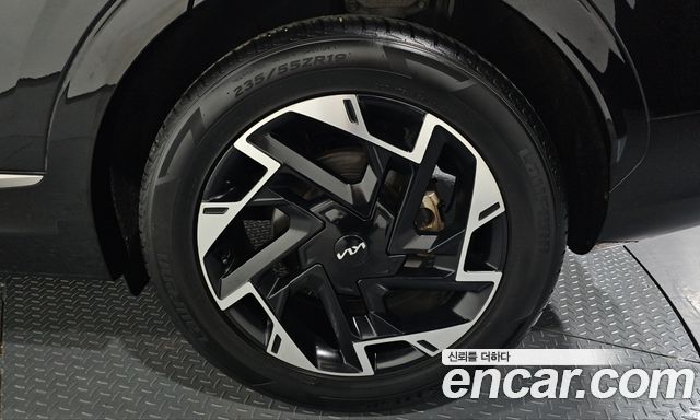 Kia Sportage 2023 — photo 7
