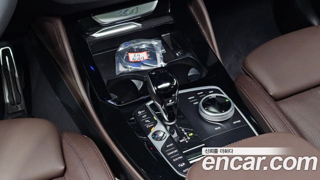 BMW X4 2025 — photo 12