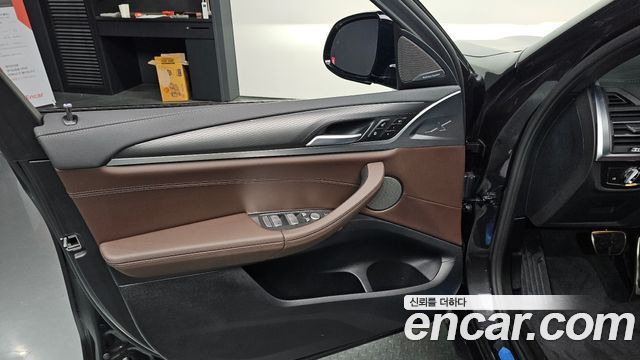 BMW X4 2025 — photo 14