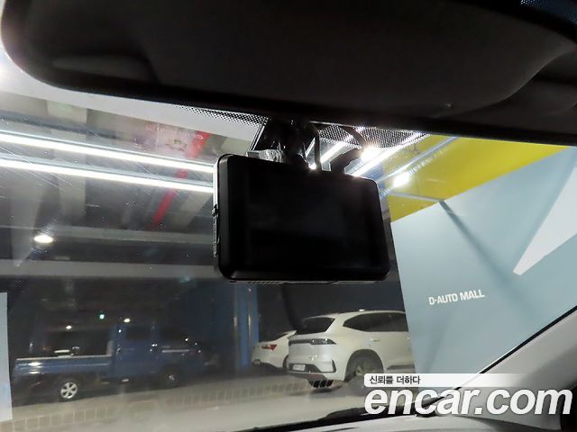 Hyundai AVANTE 2013 — photo 16