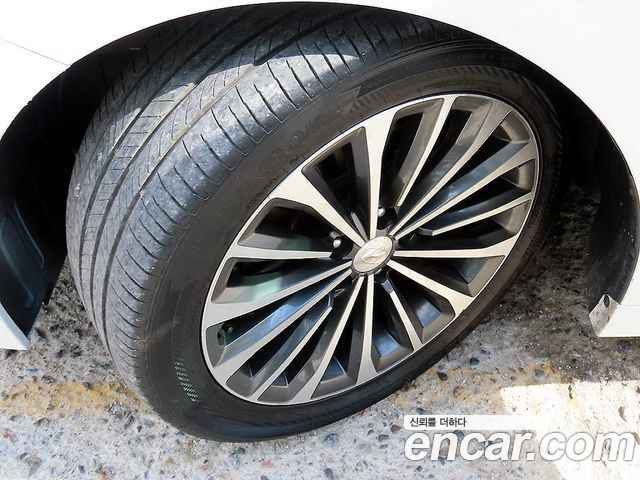 Hyundai Grandeur 2013 — photo 20