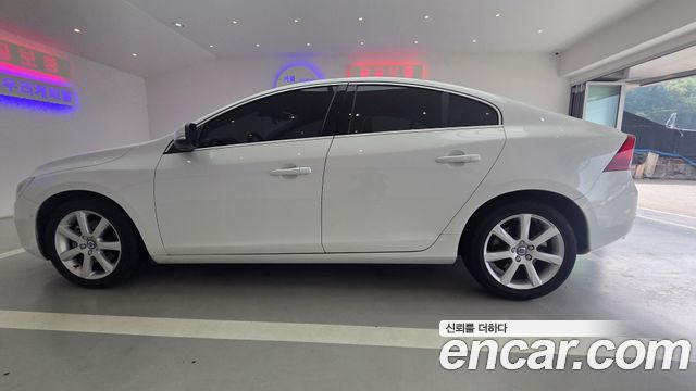 Volvo S60 2016 — photo 5