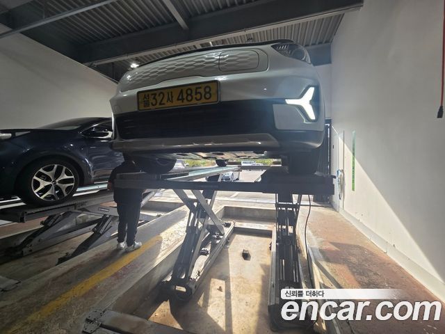 Kia Niro 2024 — photo 1