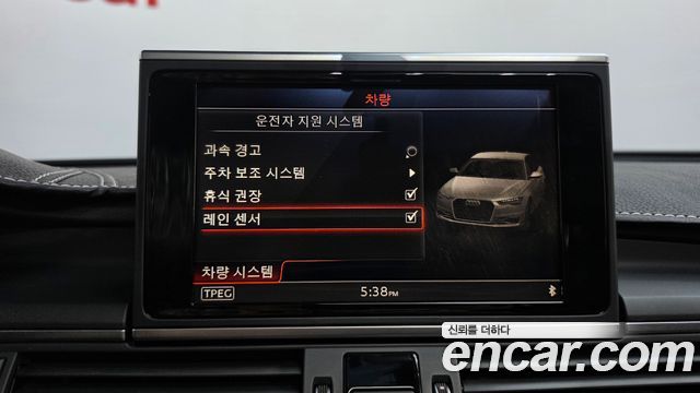 Audi A6 2016 — photo 16