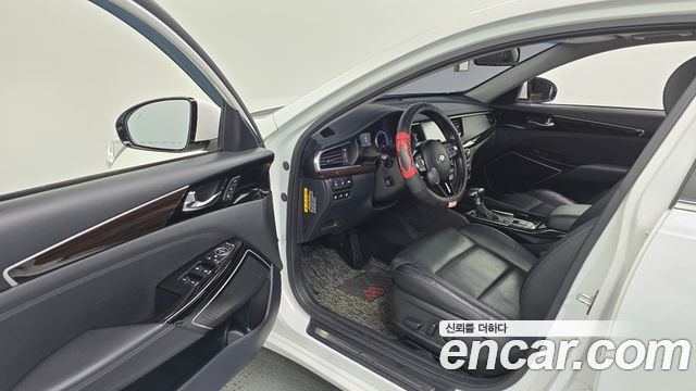 Kia K7 2019 — photo 13