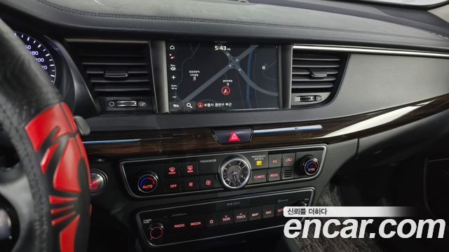 Kia K7 2019 — photo 18