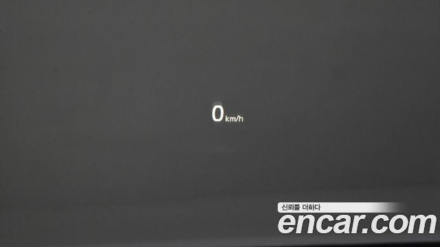 Kia K7 2019 — photo 31