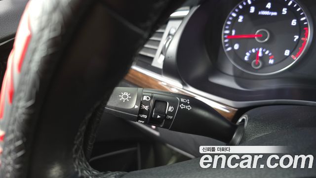Kia K7 2019 — photo 33