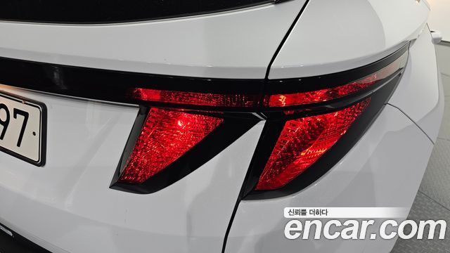 Hyundai Tucson 2023 — photo 9