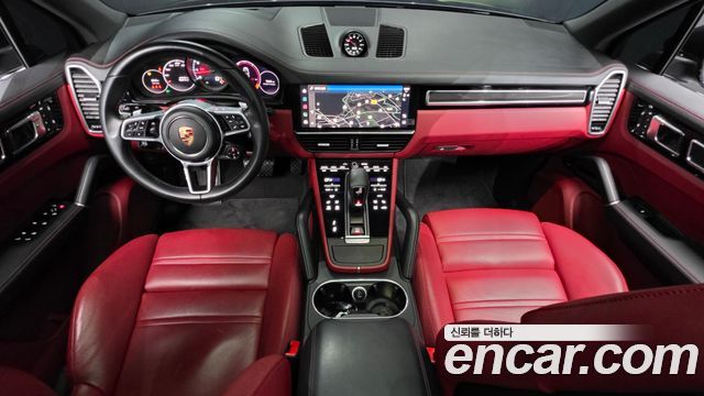 Porsche Cayenne 2023 — photo 7