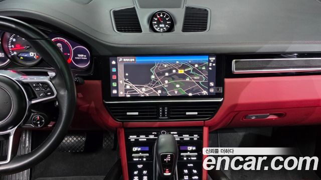 Porsche Cayenne 2023 — photo 14
