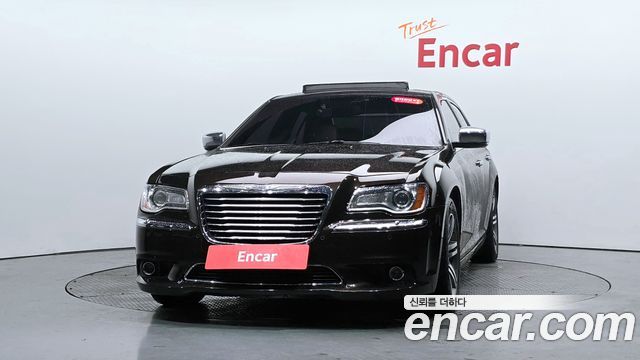 Chrysler 300C 2012 — photo 3