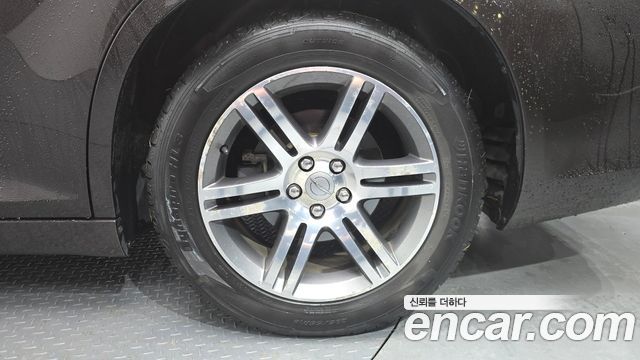 Chrysler 300C 2012 — photo 7
