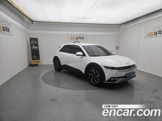Hyundai Ioniq5 2023 — photo 2