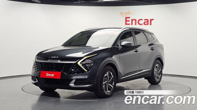 Kia Sportage 2023 — photo 1