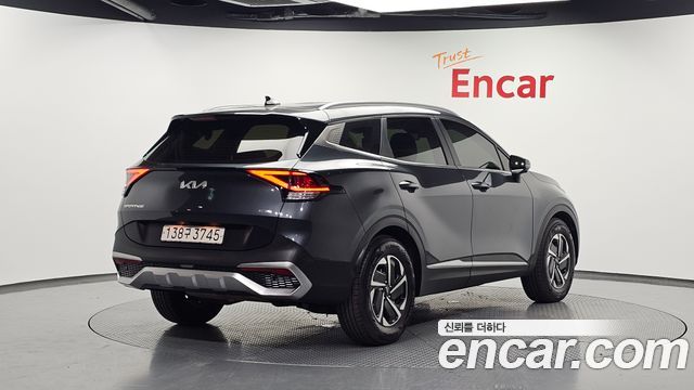Kia Sportage 2023 — photo 2
