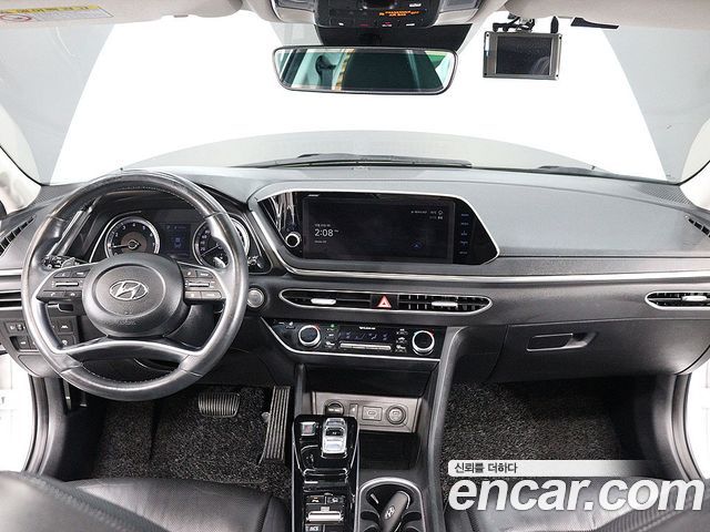 Hyundai Sonata 2020 — photo 13