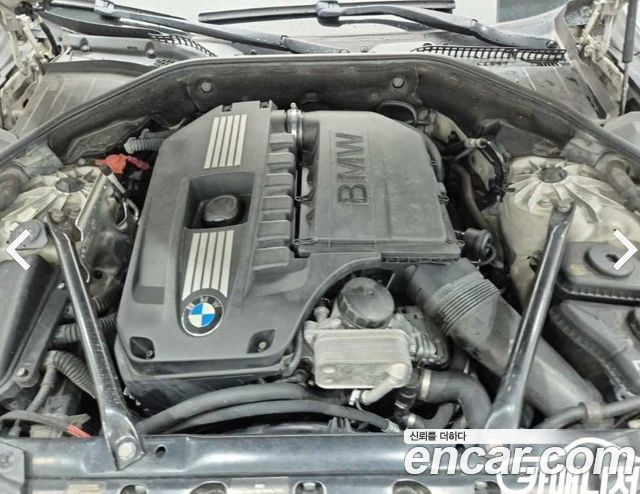 BMW 7-Series 2011 — photo 5