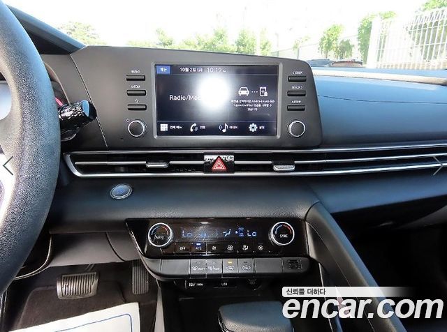 Hyundai AVANTE 2024 — photo 13
