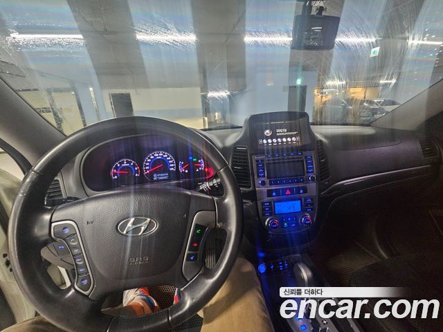 Hyundai Santafe 2010 — photo 10