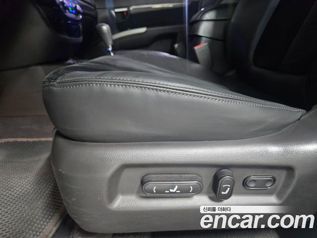 Hyundai Santafe 2010 — photo 16