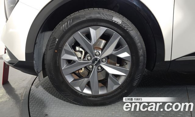 Kia Sportage 2022 — photo 5