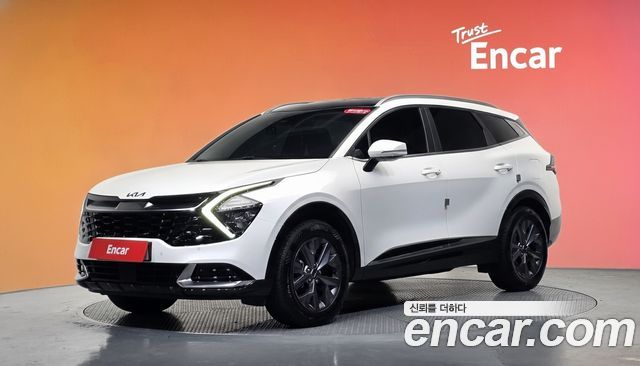 Kia Sportage 2022 — photo 1