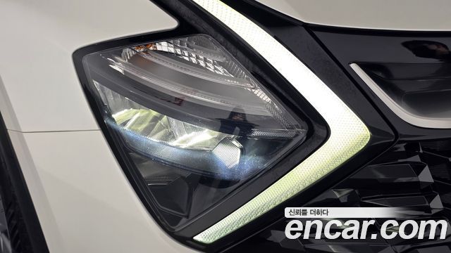 Kia Sportage 2022 — photo 8