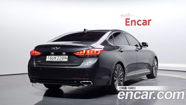 Genesis G80 2017 — photo 2