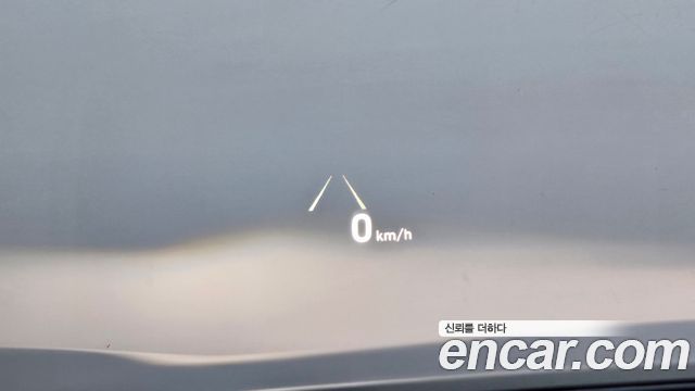 Genesis G80 2017 — photo 17