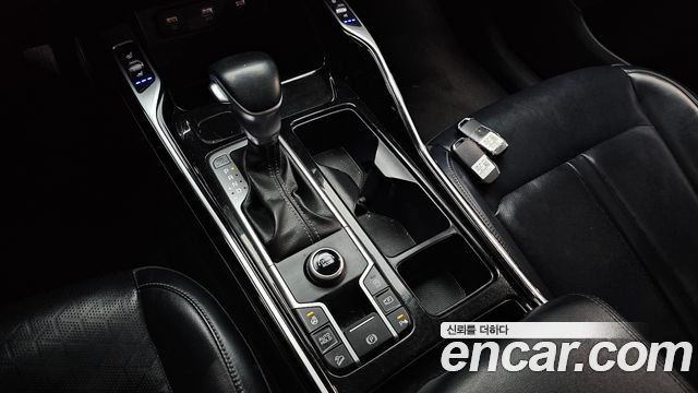 Kia Sorento 2021 — photo 12