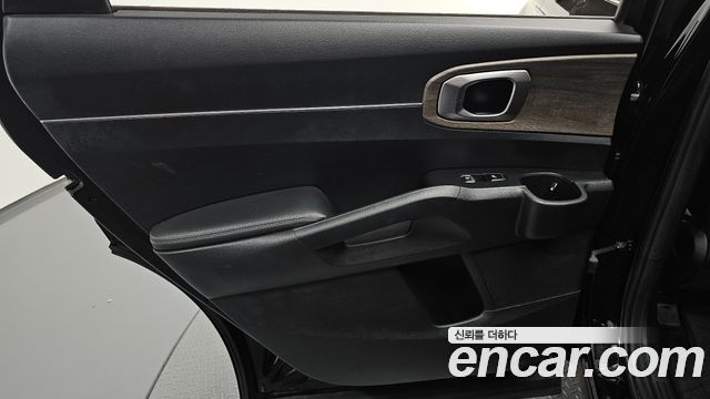 Kia Sorento 2021 — photo 15