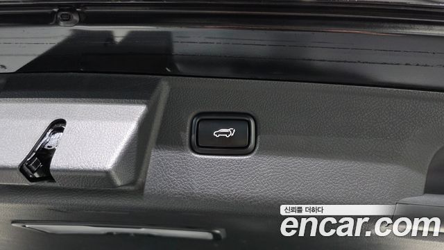 Kia Mohave 2023 — photo 36