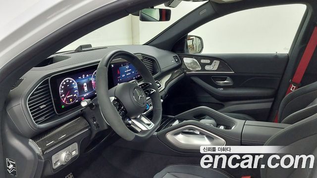 Mercedes-Benz GLE-Class 2025 — photo 9