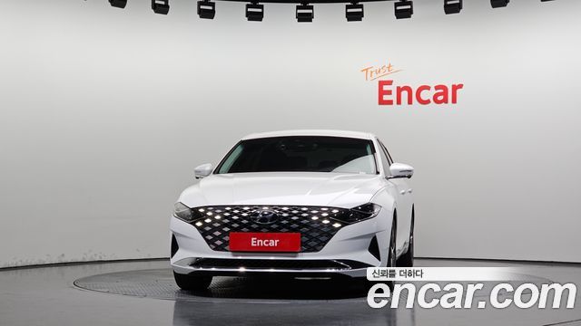 Hyundai Grandeur 2023 — photo 3