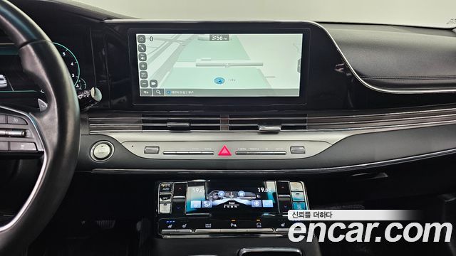 Hyundai Grandeur 2023 — photo 13