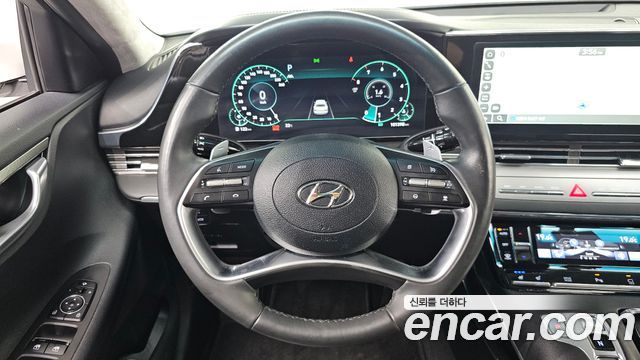 Hyundai Grandeur 2023 — photo 15