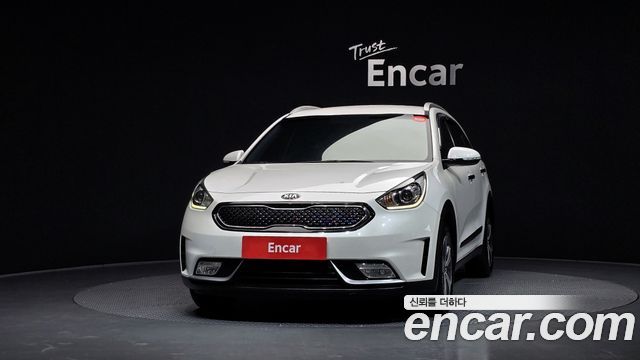 Kia Niro 2017 — photo 3